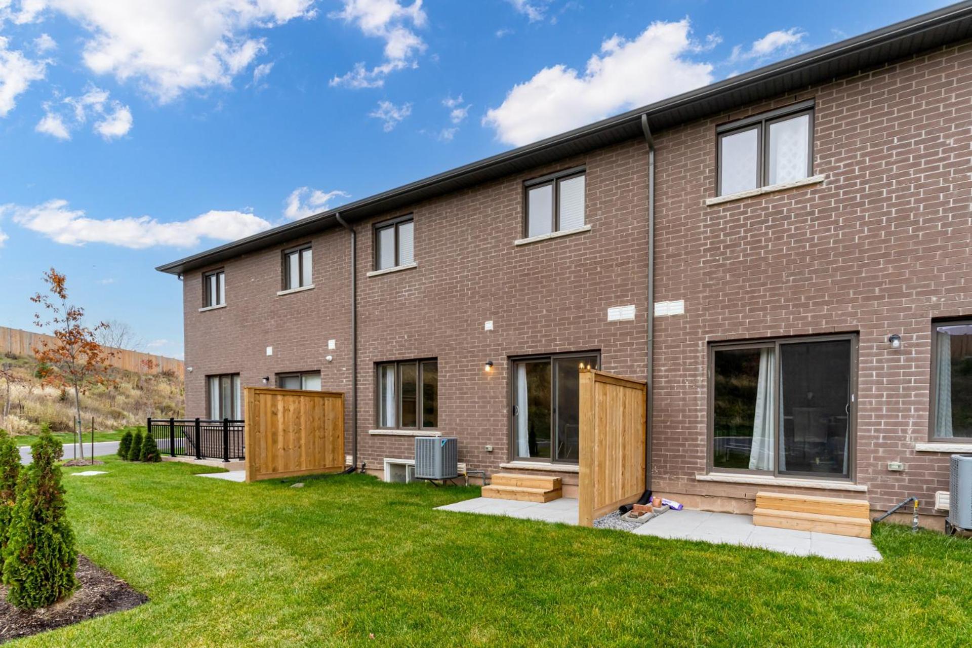 Luxury Living At The Falls - 4 Bed House Niagara Falls Exterior photo
